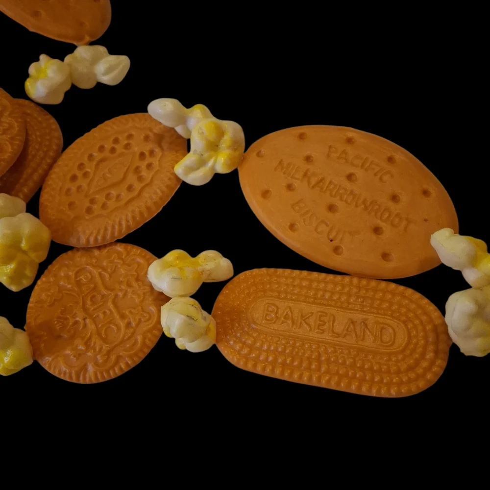 Vintage Frezco Beverage USA Promotional Milk Arrowroot Biscuit & Popcorn Garland